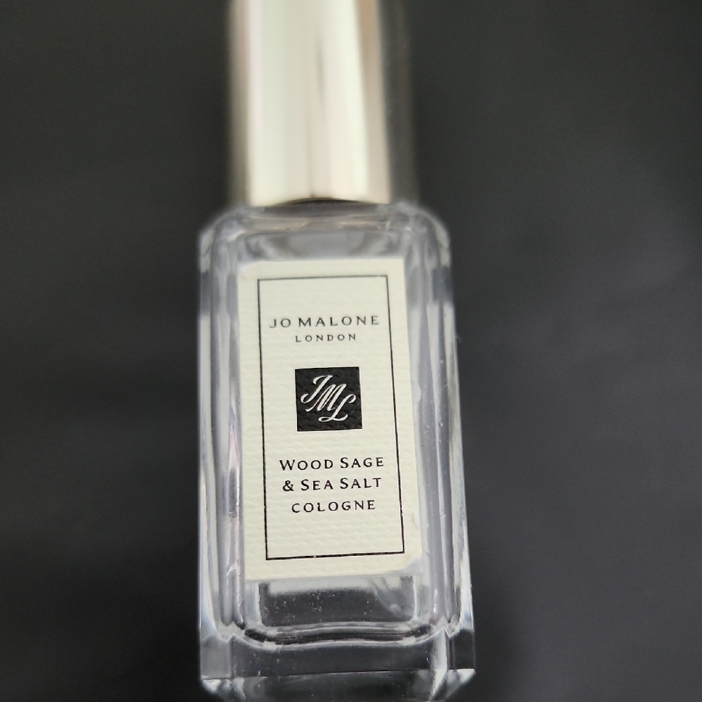 Jo Malone Mini Fragrance Set - Black and Silver Bottles - Picture 2 of 5